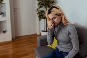 ۱۰ روش مؤثر برای تسکین فشار سینوس در خانه