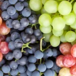 بهترین زمان مصرف انگور برای افزایش انرژی، کاهش وزن و بهبود خواب