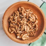 ۱۵ غذای سرشار از امگا ۳: منابع مغذی بهتر از گردو