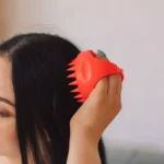 بررسی اثرات روغن کرچک بر تقویت و رشد موها