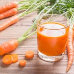 ۱۲ اَبَرغذا برای بهبود سلامت چشم‌ها و تقویت بینایی