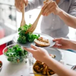 ۱۵ نکته کلیدی کنترل اندازه وعده‌های غذایی برای کاهش وزن