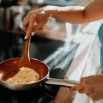 متخصص تغذیه توضیح می‌دهد که چگونه یک بشقاب غذایی مناسب برای قند خون بسازیم /rdiet.ir