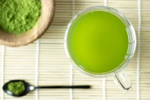 ترکیب چای سبز و ماچا چه تأثیری بر بدن دارد؟