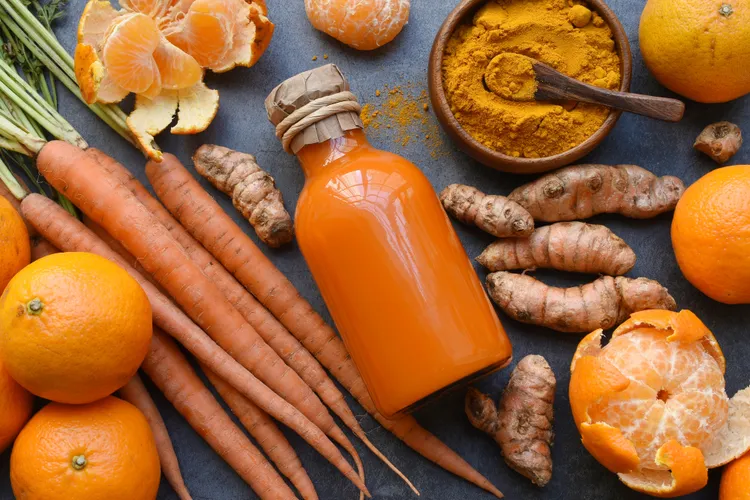 ۴ ترکیب آبمیوه ضدالتهاب برای بهبود گوارش