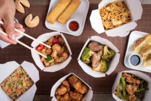 غذا از بیرون سفارش می‌دهید؟ ۶ راهکار برای کنترل فشار خون