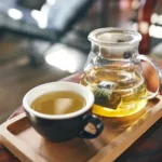 دمنوش‌های دیتاکس چه تأثیری بر بدن دارند؟