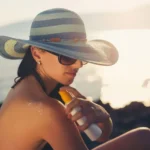 آیا عصرها هم باید ضدآفتاب بزنیم؟