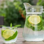 آب‌لیمو برای کلیه‌ها مفید است؟ فواید و خطرات
