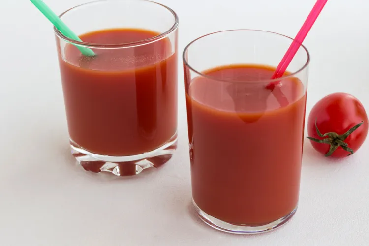 آب گوجه‌فرنگی و سویا؛ آیا می‌تواند التهاب را کاهش دهد؟