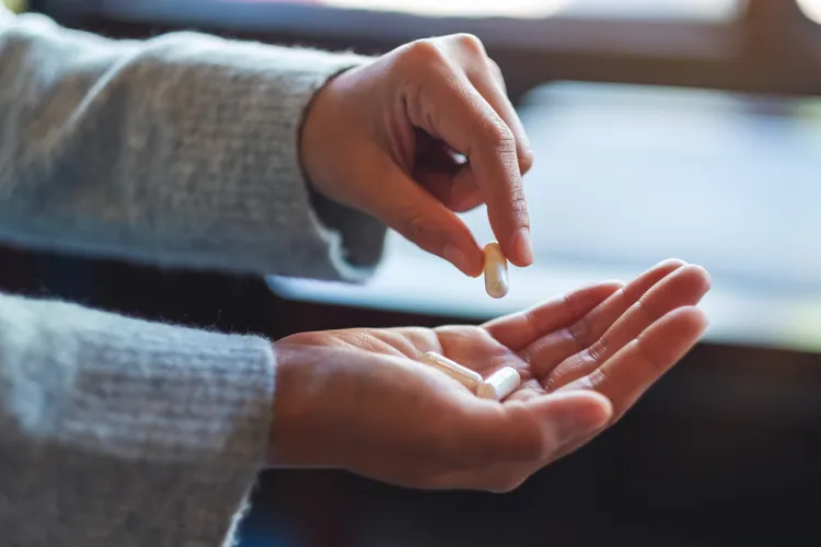 ۷ اشتباه رایج در مصرف مکملهای فشار خون