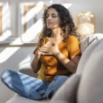 ۱۳ راهکار برای کاهش ضربان قلب و حفظ سلامت قلب