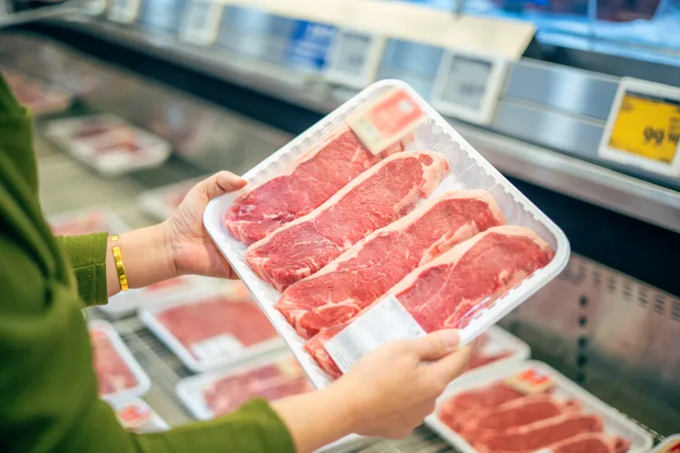 ۱۰ برش گوشت گاو کم‌چرب و پرپروتئین؛ کدام گزینه بهتر است؟