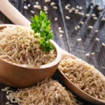 برنج قهوه‌ای برای دیابت بهتر است؟ راهنمای مصرف و کنترل قند خون