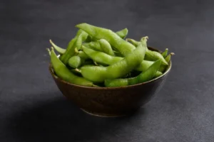 ۵ توصیه تغذیه‌ای و سبک زندگی برای کنترل قند خون، کلسترول و فشار خون