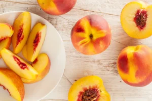شلیل چه تأثیری بر قند خون دارد؟