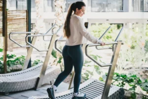 کاردیو قبل از وزنه یا بعد از آن؟ بهترین ترتیب تمرین بر اساس هدف
