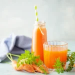 نوشیدنی هویج و آب نارگیل؛ آیا واقعاً به شادابی و سلامت پوست کمک می‌کند؟